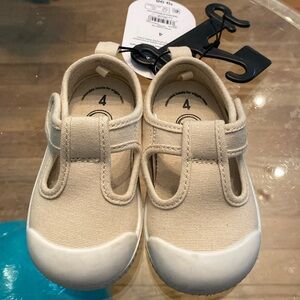 Brand new girls shoes!